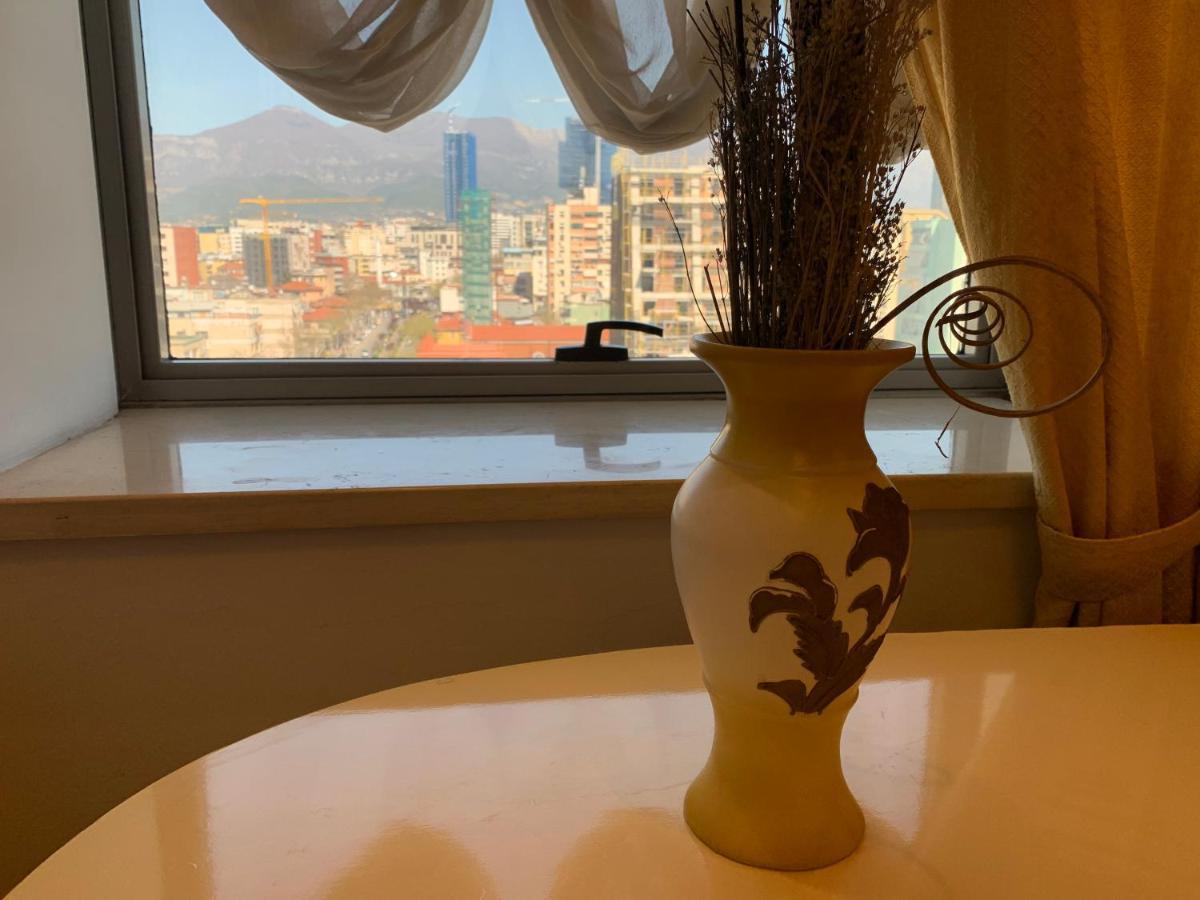 Hotel Rosa Blu Тирана Екстериор снимка