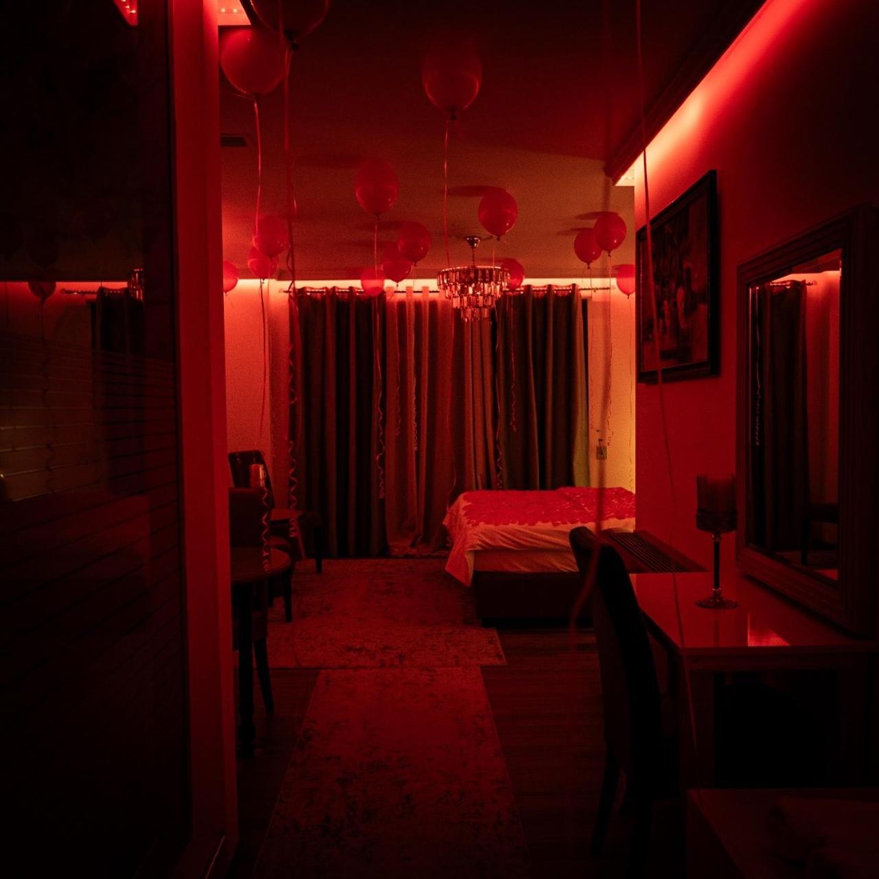 Hotel Rosa Blu Тирана Екстериор снимка